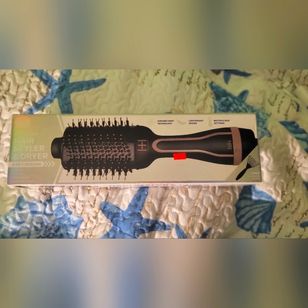Hair brush dryer